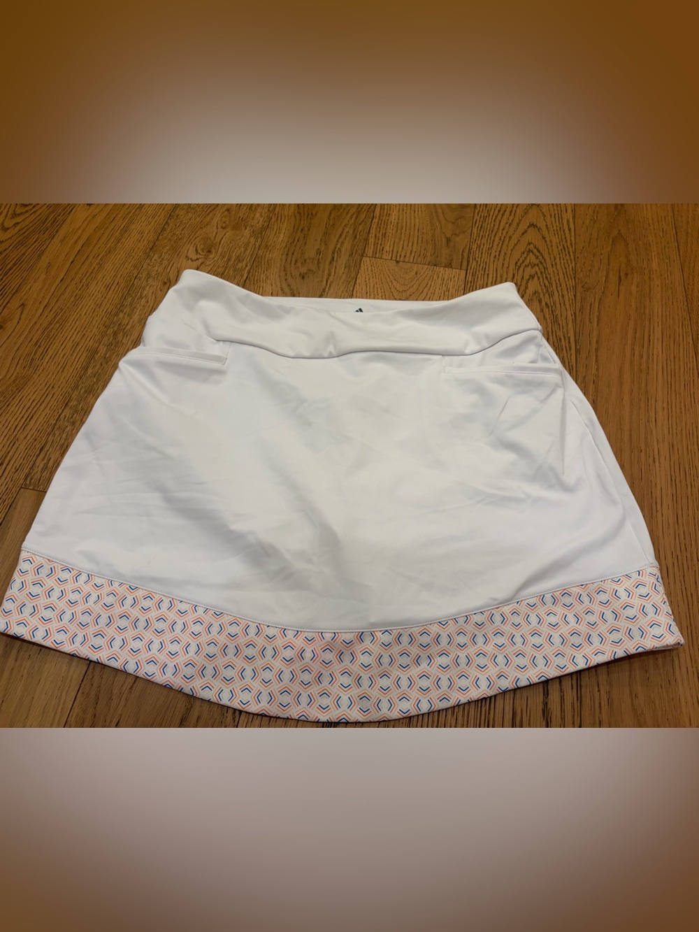 NWT Adidas women’s White Ultimate 365 Printed knit Golf Skort sz M